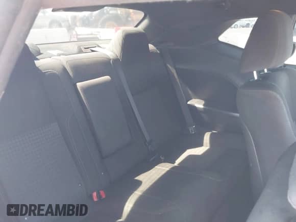 2017 Dodge Challenger SXT Plus z VIN 2C3CDZAG6HH639660, wystawiony jako IAAI lot #43218917 z przebiegiem 147 004 mil mil oraz . Historia ofert i sprzedaży dostępna na DreamBid. Obrazek 8.