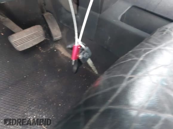 ✅ 2009 Nissan Titan LE • VIN: 1N6BA07CX9N318808 • Lot: 42522212. Wystawiony na IAAI z przebiegiem 276 410 mil. Bezpłatny archiwum sprzedaży aukcyjnych z USA i szczegółowy raport historii pojazdu na DreamBid. Zdjęcie 11.