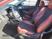 ✅ 2012 Hyundai Veloster w/Black Int • VIN: KMHTC6ADXCU059106 • Lot: 42302725. Wystawiony na Copart z przebiegiem 63 992 mil. Bezpłatny archiwum sprzedaży aukcyjnych z USA i szczegółowy raport historii pojazdu na DreamBid. Zdjęcie 7.