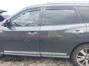 ✅ 2014 Nissan Pathfinder Platinum • VIN: 5N1AR2MM1EC617461 • Lot: 42738410. Wystawiony na IAAI z przebiegiem 173 236 mil. Bezpłatny archiwum sprzedaży aukcyjnych z USA i szczegółowy raport historii pojazdu na DreamBid. Zdjęcie 14.