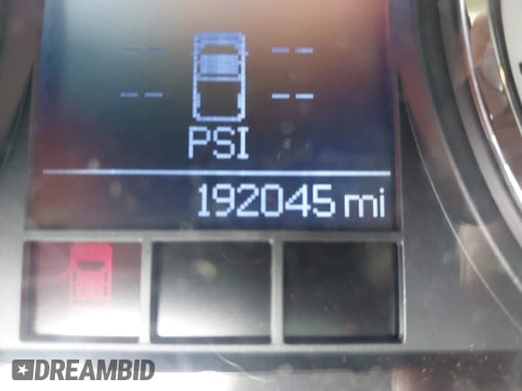 ✅ 2010 Dodge 1500 TRX • VIN: 1D7RV1GT5AS179033 • Lot: 42378439. Wystawiony na IAAI z przebiegiem 192 045 mil. Bezpłatny archiwum sprzedaży aukcyjnych z USA i szczegółowy raport historii pojazdu na DreamBid. Zdjęcie 15.