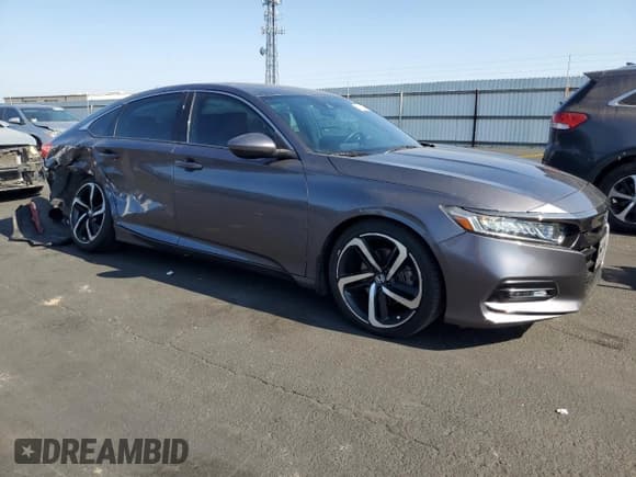 ✅ 2019 Honda Accord Sport • VIN: 1HGCV2F37KA010387 • Lot: 91228705. Wystawiony na Copart z przebiegiem 122 660 mil. Bezpłatny archiwum sprzedaży aukcyjnych z USA i szczegółowy raport historii pojazdu na DreamBid. Zdjęcie 4.