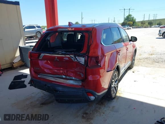 ✅ 2017 Mitsubishi Outlander GT • VIN: JA4JZ4AX7HZ019949 • Лот: 41773532. Опубликован ранее на IAAI с пробегом 83 715 миль. Бесплатный доступ к архиву аукционных продаж из США и подробный отчёт об истории автомобиля на DreamBid. Изображение 6.