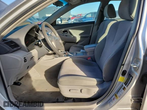 2011 Toyota Camry LE с VIN 4T4BF3EKXBR196786, выставлен на аукционе Copart как лот 85208055 с пробегом 95 119 миль миль и Чистый • Clean title. История ставок и продаж доступна на DreamBid. Изображение 7.