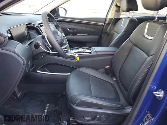 ✅ 2022 Hyundai Tucson Limited • VIN: 5NMJECAE3NH139841 • Lot: 36140633. Wystawiony na Copart z przebiegiem 7 855 mil. Bezpłatny archiwum sprzedaży aukcyjnych z USA i szczegółowy raport historii pojazdu na DreamBid. Zdjęcie 7.