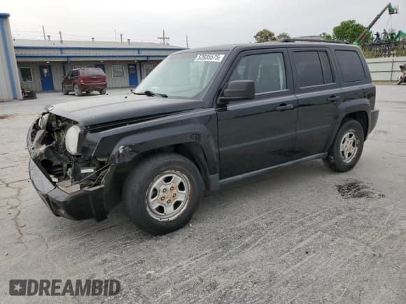 ✅ 2008 Jeep Patriot Sport • VIN: 1J8FT280X8D534394 • Lot: 53935575. Listed on Copart with 122,836 mi. Free auction sales archive from the USA and detailed vehicle history report at DreamBid. Image 1.
