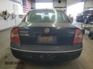 ✅ 2004 Volkswagen Passat GLS • VIN: WVWPE63B94E344676 • Lot: 78422934. Wystawiony na Copart z przebiegiem 180 169 mil. Bezpłatny archiwum sprzedaży aukcyjnych z USA i szczegółowy raport historii pojazdu na DreamBid. Zdjęcie 6.