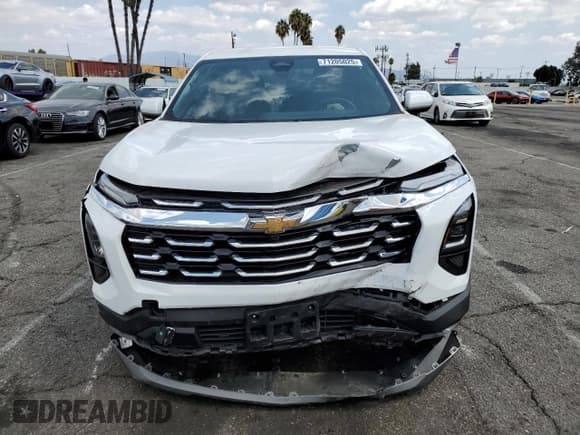 ✅ 2025 Chevrolet Equinox FWD LT • VIN: 3GNAXHEG1SL252566 • Лот: 71205025. Опубликован ранее на Copart с пробегом 7 097 миль. Бесплатный доступ к архиву аукционных продаж из США и подробный отчёт об истории автомобиля на DreamBid. Изображение 5.