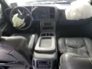 ✅ 2006 Chevrolet Silverado 2500HD LT1 • VIN: 1GCHK23D26F186329 • Lot: 41633675. Wystawiony na Copart z przebiegiem 231 536 mil. Bezpłatny archiwum sprzedaży aukcyjnych z USA i szczegółowy raport historii pojazdu na DreamBid. Zdjęcie 8.