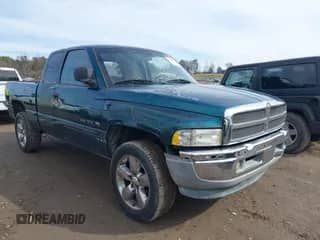 1998 Dodge 1500 with VIN 1B7HF13Y4WJ203422, listed as a IAAI auction lot 41589831 with 454,838 mi miles and . Bid and sale history available at DreamBid. Image 1.