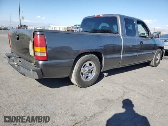2001 GMC Sierra 1500 SLE с VIN 2GTEC19V711188927, выставлен на аукционе Copart как лот 81971045 с пробегом 219 625 миль миль и Списание • Salvage title. История ставок и продаж доступна на DreamBid. Изображение 3.