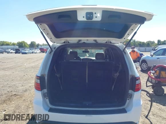 ✅ 2015 Dodge Durango SXT • VIN: 1C4RDHAG3FC809568 • Lot: 43421792. Wystawiony na IAAI z przebiegiem 108 887 mil. Bezpłatny archiwum sprzedaży aukcyjnych z USA i szczegółowy raport historii pojazdu na DreamBid. Zdjęcie 17.