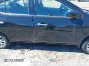 ✅ 2017 Nissan Versa SV • VIN: 3N1CN7APXHL804746 • Lot: 39764989. Wystawiony na IAAI z przebiegiem 49 079 mil. Bezpłatny archiwum sprzedaży aukcyjnych z USA i szczegółowy raport historii pojazdu na DreamBid. Zdjęcie 14.