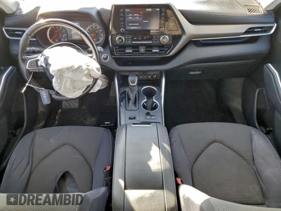 ✅ 2020 Toyota Highlander LE • VIN: 5TDZZRAH2LS007233 • Lot: 90550335. Wystawiony na Copart z przebiegiem 94 937 mil. Bezpłatny archiwum sprzedaży aukcyjnych z USA i szczegółowy raport historii pojazdu na DreamBid. Zdjęcie 8.