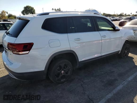 ✅ 2019 Volkswagen Atlas SE • VIN: 1V2WR2CA3KC603718 • Лот: 87375755. Опубликован ранее на Copart с пробегом 73 129 миль. Бесплатный доступ к архиву аукционных продаж из США и подробный отчёт об истории автомобиля на DreamBid. Изображение 3.
