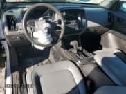 ✅ 2019 Chevrolet Colorado 2WD Work Truck • VIN: 1GCHSBEA9K1163866 • Lot: 91600195. Wystawiony na Copart z przebiegiem 132 566 mil. Bezpłatny archiwum sprzedaży aukcyjnych z USA i szczegółowy raport historii pojazdu na DreamBid. Zdjęcie 8.