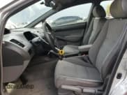 ✅ 2008 Honda Civic DX-G • VIN: 2HGFA16438H104370 • Лот: 86779065. Опубликован ранее на Copart с пробегом 153 874 миль. Бесплатный доступ к архиву аукционных продаж из США и подробный отчёт об истории автомобиля на DreamBid. Изображение 7.