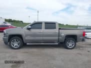 ✅ 2017 Chevrolet Silverado 1500 High Country • VIN: 3GCUKTEC3HG312255 • Лот: 43332157. Опубликован ранее на IAAI с пробегом 54 155 миль. Бесплатный доступ к архиву аукционных продаж из США и подробный отчёт об истории автомобиля на DreamBid. Изображение 15.