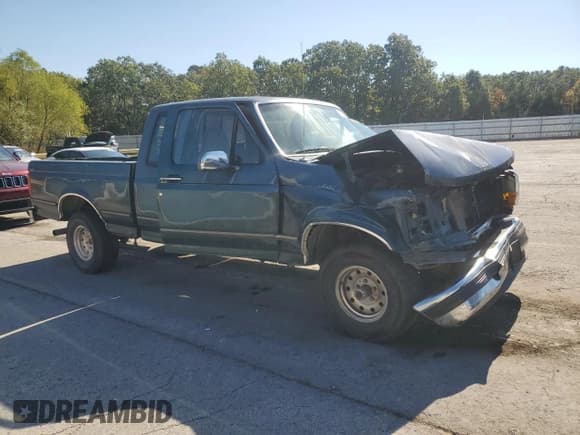 ✅ 1995 Ford F-150 • VIN: 1FTEX14H3SKB48433 • Lot: 86332545. Wystawiony na Copart z przebiegiem 142 348 mil. Bezpłatny archiwum sprzedaży aukcyjnych z USA i szczegółowy raport historii pojazdu na DreamBid. Zdjęcie 4.