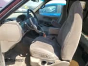 ✅ 1997 Ford F-150 XL • VIN: 1FTEX17L2VNB18102 • Lot: 66221125. Wystawiony na Copart z przebiegiem 172 793 mil. Bezpłatny archiwum sprzedaży aukcyjnych z USA i szczegółowy raport historii pojazdu na DreamBid. Zdjęcie 7.