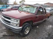 ✅ 1997 Chevrolet Silverado 1500 • VIN: 1GCEK19R4VE255266 • Лот: 43695240. Опубликован ранее на IAAI с пробегом 194 331 миль. Бесплатный доступ к архиву аукционных продаж из США и подробный отчёт об истории автомобиля на DreamBid. Изображение 2.