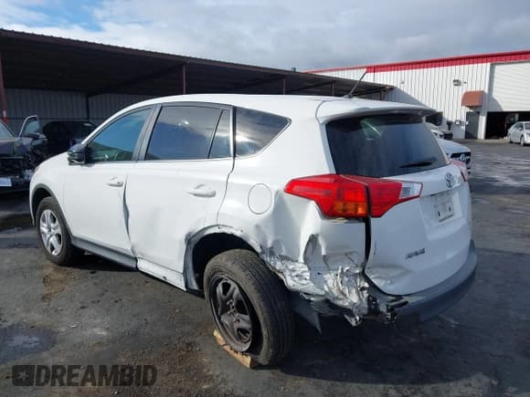 ✅ 2015 Toyota RAV4 LE • VIN: 2T3BFREV1FW240713 • Лот: 43621650. Опубликован ранее на IAAI с пробегом 196 771 миль. Бесплатный доступ к архиву аукционных продаж из США и подробный отчёт об истории автомобиля на DreamBid. Изображение 6.