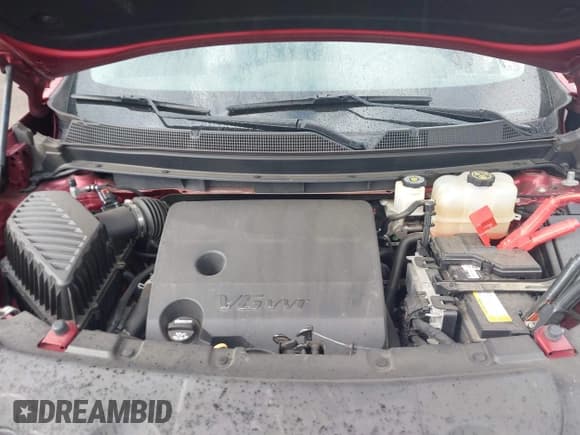 ✅ 2018 Chevrolet Traverse LT • VIN: 1GNEVHKW0JJ165203 • Lot: 43509948. Listed on IAAI with 89,827 mi. Free auction sales archive from the USA and detailed vehicle history report at DreamBid. Image 10.