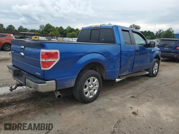 ✅ 2014 Ford F-150 XL • VIN: 1FTFX1CF7EKD79389 • Lot: 64572695. Listed on Copart with 188,878 mi. Free auction sales archive from the USA and detailed vehicle history report at DreamBid. Image 3.