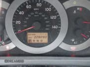 ✅ 2007 Toyota RAV4 Limited • VIN: JTMBK31V075035424 • Lot: 43270323. Wystawiony na IAAI z przebiegiem 228 280 mil. Bezpłatny archiwum sprzedaży aukcyjnych z USA i szczegółowy raport historii pojazdu na DreamBid. Zdjęcie 7.