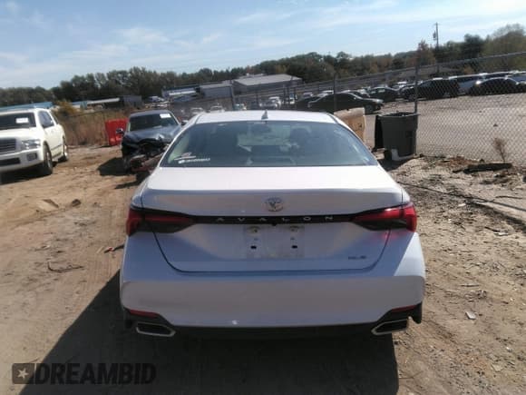 ✅ 2021 Toyota Avalon XLE • VIN: 4T1AZ1FB3MU059112 • Лот: 43463002. Опубликован ранее на IAAI с пробегом 28 343 миль. Бесплатный доступ к архиву аукционных продаж из США и подробный отчёт об истории автомобиля на DreamBid. Изображение 16.