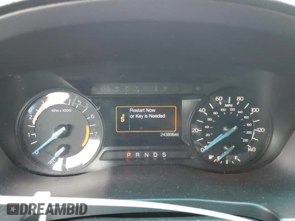 ✅ 2017 Ford Explorer XLT • VIN: 1FM5K8DH1HGA85833 • Lot: 56557085. Wystawiony na Copart z przebiegiem 243 806 mil. Bezpłatny archiwum sprzedaży aukcyjnych z USA i szczegółowy raport historii pojazdu na DreamBid. Zdjęcie 9.