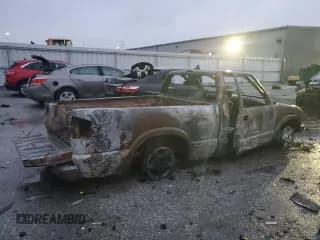 ✅ 2000 Chevrolet S-10 LS • VIN: 1GCDT14W8YK207488 • Лот: 87029044. Опубликован ранее на Copart с пробегом Не указан. Бесплатный доступ к архиву аукционных продаж из США и подробный отчёт об истории автомобиля на DreamBid. Изображение 3.