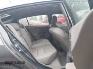 ✅ 2010 Honda Insight LX • VIN: JHMZE2H53AS012121 • Lot: 42367197. Listed on IAAI with 263,347 mi. Free auction sales archive from the USA and detailed vehicle history report at DreamBid. Image 8.