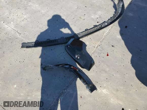 ✅ 2014 Chevrolet Silverado 1500 LTZ • VIN: 3GCUKSECXEG228696 • Лот: 74196254. Опубликован ранее на Copart с пробегом 79 255 миль. Бесплатный доступ к архиву аукционных продаж из США и подробный отчёт об истории автомобиля на DreamBid. Изображение 12.