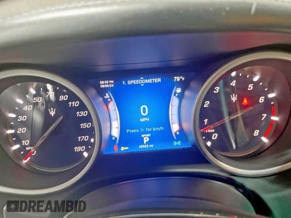 ✅ 2014 Maserati Ghibli S Q4 • VIN: ZAM57RTA9E1112724 • Lot: 62614795. Wystawiony na Copart z przebiegiem 45 525 mil. Bezpłatny archiwum sprzedaży aukcyjnych z USA i szczegółowy raport historii pojazdu na DreamBid. Zdjęcie 8.