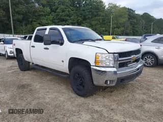 2007 Chevrolet Silverado 2500HD 1LT z VIN 1GCHK23K77F522458, wystawiony jako IAAI lot #43126380 z przebiegiem 323 847 mil mil oraz . Historia ofert i sprzedaży dostępna na DreamBid. Obrazek 1.