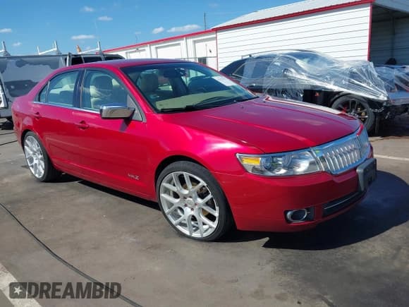✅ 2009 Lincoln MKZ • VIN: 3LNHM26T09R629187 • Lot: 43375377. Listed on IAAI with 133,765 mi. Free auction sales archive from the USA and detailed vehicle history report at DreamBid. Image 1.