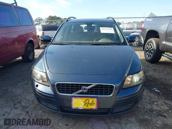 ✅ 2006 Volvo V50 • VIN: YV1MW682762190122 • Lot: 41281293. Listed on IAAI with 190,853 mi. Free auction sales archive from the USA and detailed vehicle history report at DreamBid. Image 12.