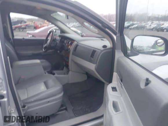 ✅ 2007 Dodge Durango SLT • VIN: 1D8HB48P37F522149 • Lot: 43736078. Listed on IAAI with 203,698 mi. Free auction sales archive from the USA and detailed vehicle history report at DreamBid. Image 5.