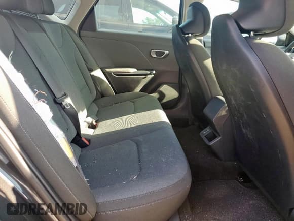 ✅ 2025 Kia K4 LXS • VIN: 3KPFT4DE4SE193178 • Lot: 85475995. Wystawiony na Copart z przebiegiem 1 444 mil. Bezpłatny archiwum sprzedaży aukcyjnych z USA i szczegółowy raport historii pojazdu na DreamBid. Zdjęcie 10.