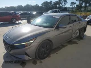 ✅ 2021 Hyundai Elantra SEL • VIN: KMHLM4AG7MU095428 • Lot: 80033035. Listed on Copart with 35,117 mi. Free auction sales archive from the USA and detailed vehicle history report at DreamBid. Image 1.