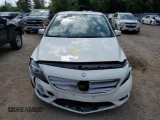 ✅ 2013 Mercedes-Benz B 250 Sports Tourer • VIN: WDDMH4EBXDJ144401 • Лот: 67289024. Опубликован ранее на Copart с пробегом 155 120 миль. Бесплатный доступ к архиву аукционных продаж из США и подробный отчёт об истории автомобиля на DreamBid. Изображение 5.