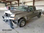 ✅ 2007 Chevrolet Silverado 2500HD Work Truck • VIN: 1GCHK29U27E195319 • Лот: 90025035. Опубликован ранее на Copart с пробегом 212 137 миль. Бесплатный доступ к архиву аукционных продаж из США и подробный отчёт об истории автомобиля на DreamBid. Изображение 1.