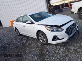 2018 Hyundai Sonata Limited с VIN 5NPE34AF5JH635890, выставлен на аукционе IAAI как лот 43152377 с пробегом 122 115 миль миль и . История ставок и продаж доступна на DreamBid. Изображение 1.