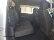 ✅ 2025 Chevrolet Silverado 2500HD Custom • VIN: 1GC4KME75SF152185 • Lot: 84746635. Wystawiony na Copart z przebiegiem 5 317 mil. Bezpłatny archiwum sprzedaży aukcyjnych z USA i szczegółowy raport historii pojazdu na DreamBid. Zdjęcie 10.