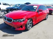 ✅ 2022 BMW 3 Series 330i • VIN: 3MW5R1J09N8C52274 • Лот: 42052851. Опубликован ранее на IAAI с пробегом 30 897 миль. Бесплатный доступ к архиву аукционных продаж из США и подробный отчёт об истории автомобиля на DreamBid. Изображение 2.