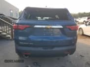 ✅ 2023 Chevrolet Traverse LT Cloth • VIN: 1GNEVGKWXPJ262654 • Lot: 70681294. Wystawiony na Copart z przebiegiem 32 537 mil. Bezpłatny archiwum sprzedaży aukcyjnych z USA i szczegółowy raport historii pojazdu na DreamBid. Zdjęcie 6.