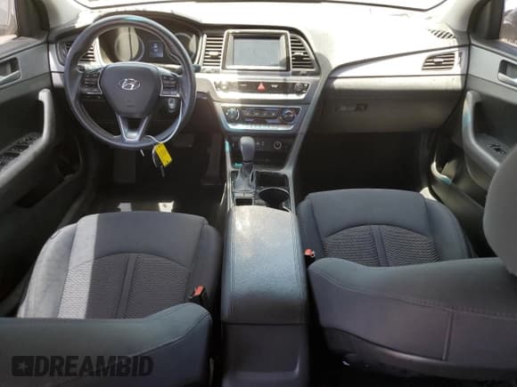 ✅ 2018 Hyundai Sonata SE • VIN: 5NPE24AF9JH689034 • Lot: 50222383. Listed on Copart with 35,122 mi. Free auction sales archive from the USA and detailed vehicle history report at DreamBid. Image 8.