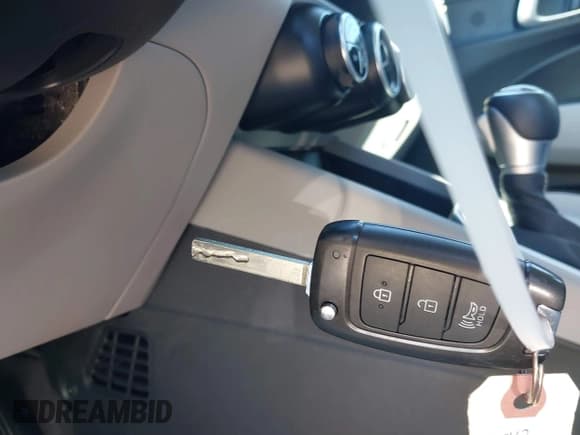 ✅ 2023 Hyundai Venue SEL • VIN: KMHRC8A30PU258300 • Lot: 40934379. Listed on IAAI with 15,536 mi. Free auction sales archive from the USA and detailed vehicle history report at DreamBid. Image 11.