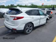 ✅ 2022 Acura RDX Advance • VIN: 5J8TC2H72NL009713 • Lot: 42155331. Wystawiony na IAAI z przebiegiem 35 269 mil. Bezpłatny archiwum sprzedaży aukcyjnych z USA i szczegółowy raport historii pojazdu na DreamBid. Zdjęcie 4.